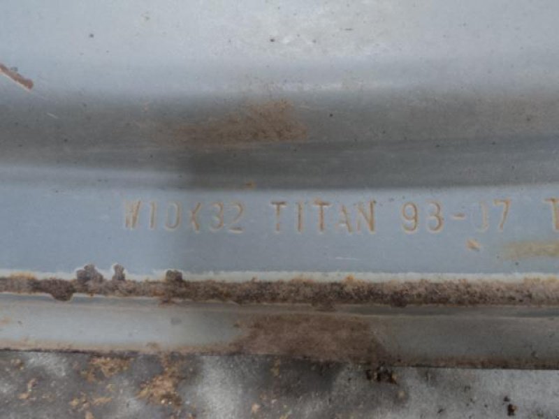 Sonstige Räder & Reifen & Felgen tip Titan JANTE W10X32, Gebrauchtmaschine in MOULLE (Poză 2)