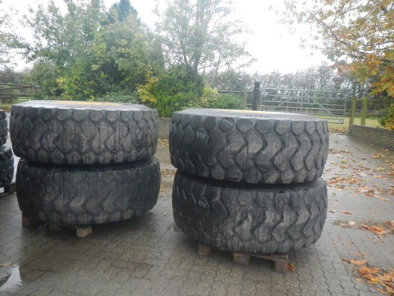 Felge tip Michelin 23.5R25 XHA - D118, Gebrauchtmaschine in Aabenraa (Poză 1)