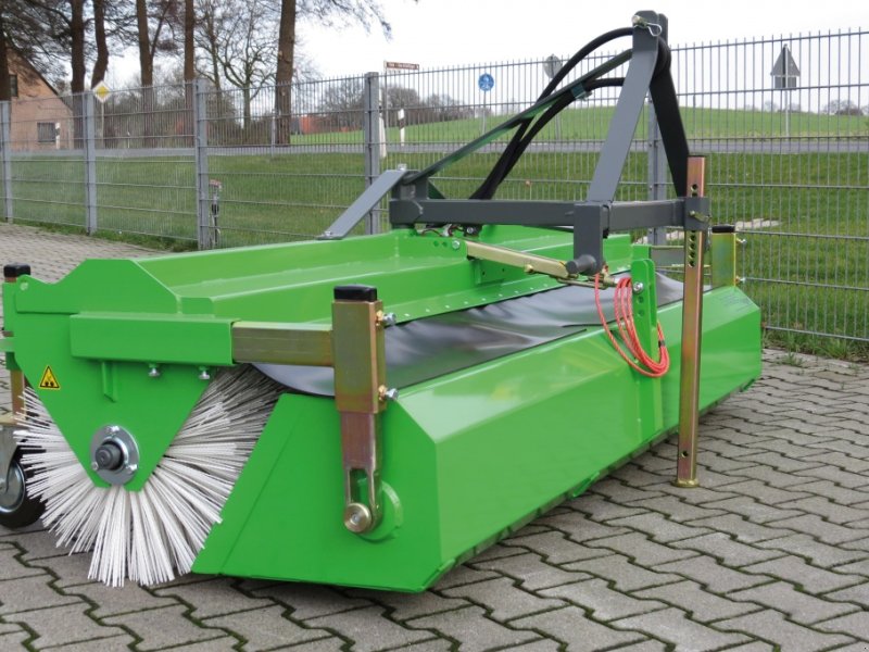 Sonstiges Traktorzubehör tip Bema Kehrmaschine Agrar, Neumaschine in Steinheim (Poză 1)