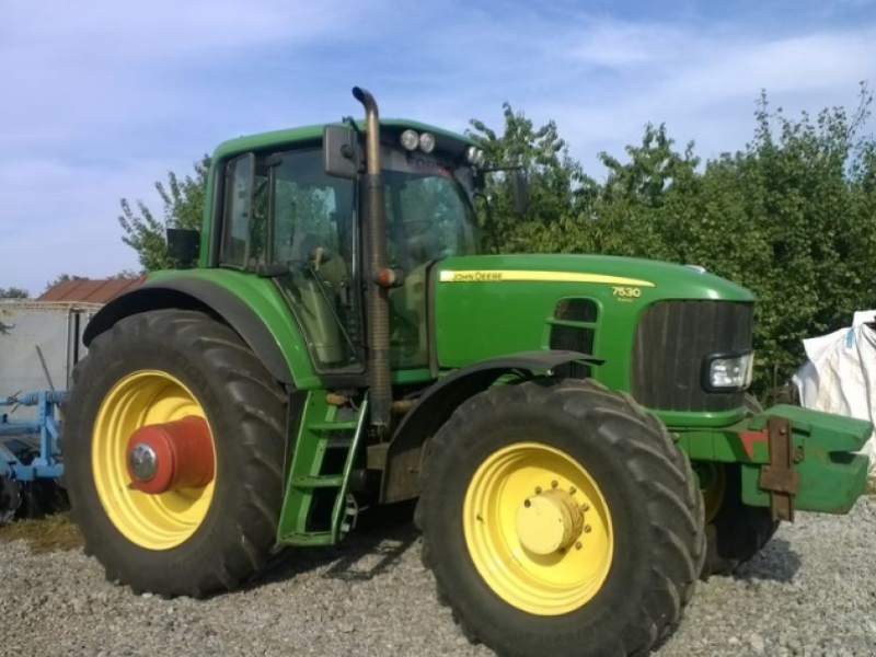 Oldtimer-Traktor tip John Deere 7530 Premium, Neumaschine in Оріхів (Poză 1)