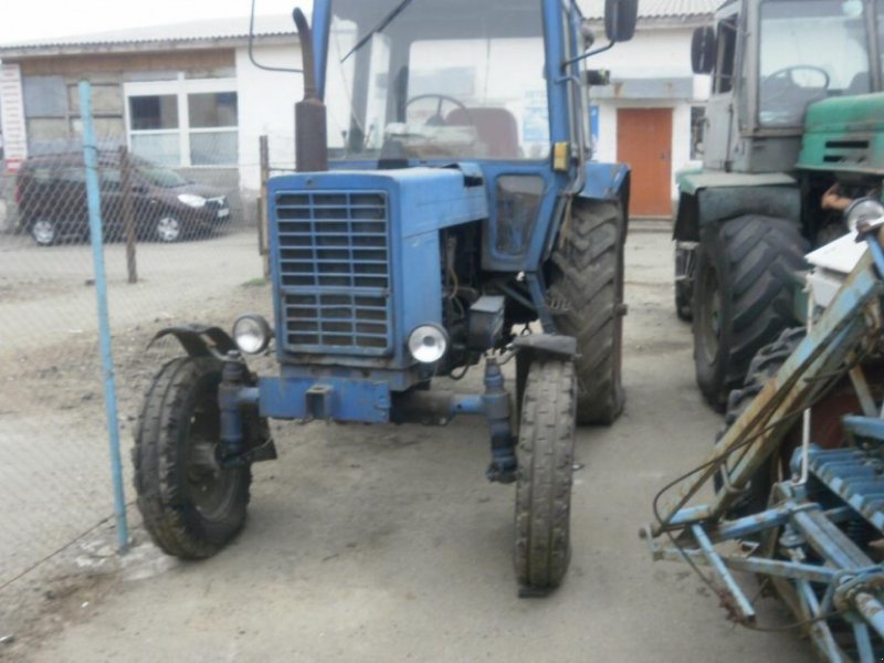 Oldtimer-Traktor tip Belarus Беларус-80, Neumaschine in Біла Церква (Poză 1)