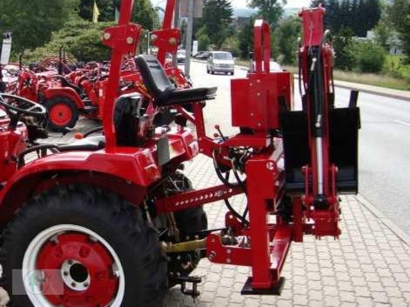 Sonstiges tip Sonstiges Bagger HB25S Anbaubagger Heckbagger für Traktoren Dreipunktaufhängung mit Seitenverschub, Neumaschine in Schwarzenberg (Poză 1)