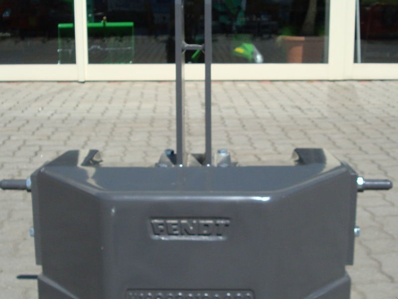 Frontgewicht tip Fendt 870 kg, Neumaschine in Judenburg (Poză 1)