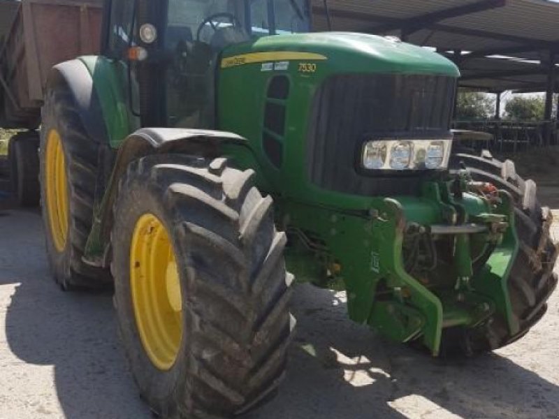 Oldtimer-Traktor tip John Deere 7530 Premium, Neumaschine in Київ