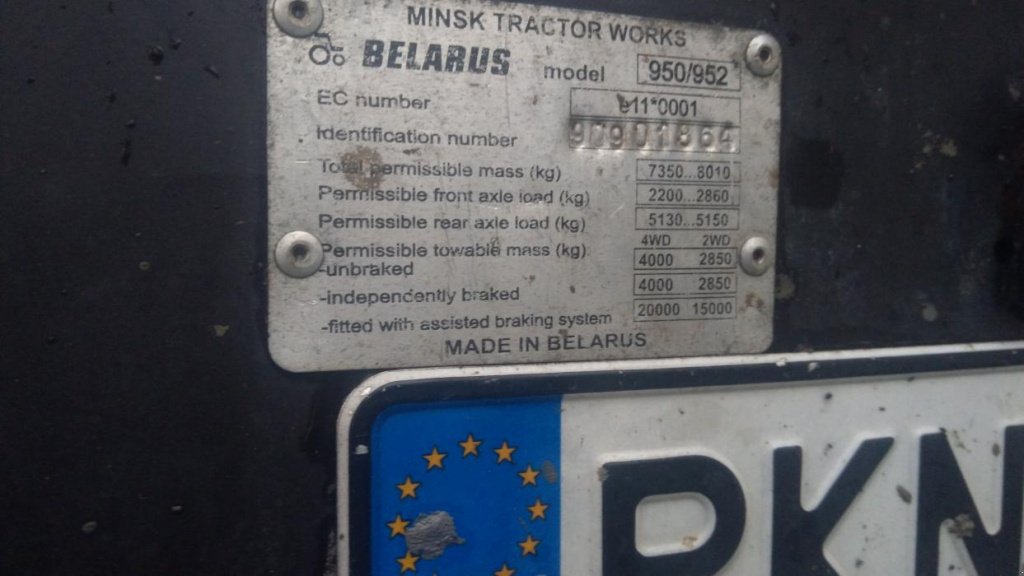 Oldtimer-Traktor tip Belarus Беларус-952, Neumaschine in Здолбунів (Poză 8)