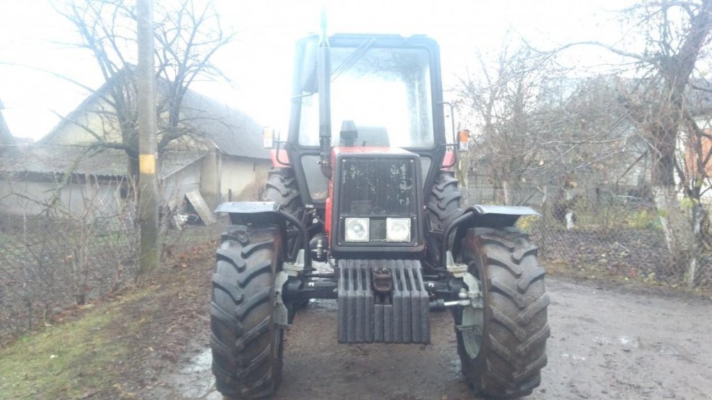 Oldtimer-Traktor tip Belarus Беларус-952, Neumaschine in Здолбунів (Poză 2)