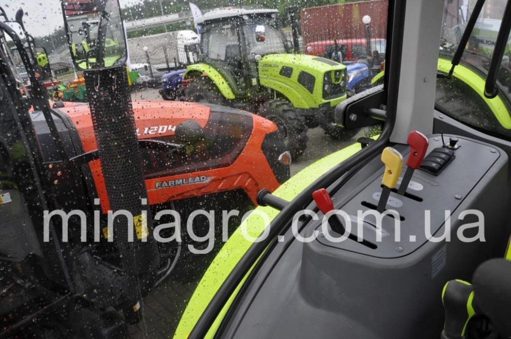 Oldtimer-Traktor tip Zoomlion RC1104 Cab, Neumaschine in Бузова (Poză 4)